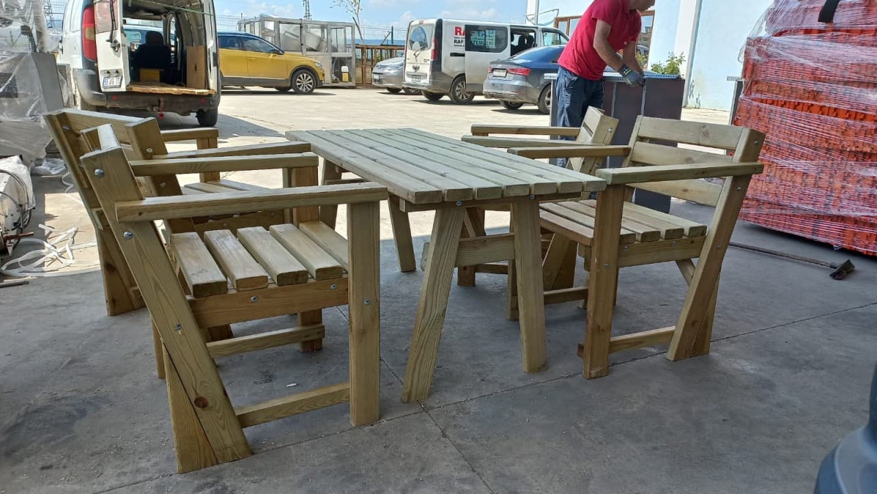 Ahşap Masa & Sandalye Takımı küçük görsel 2