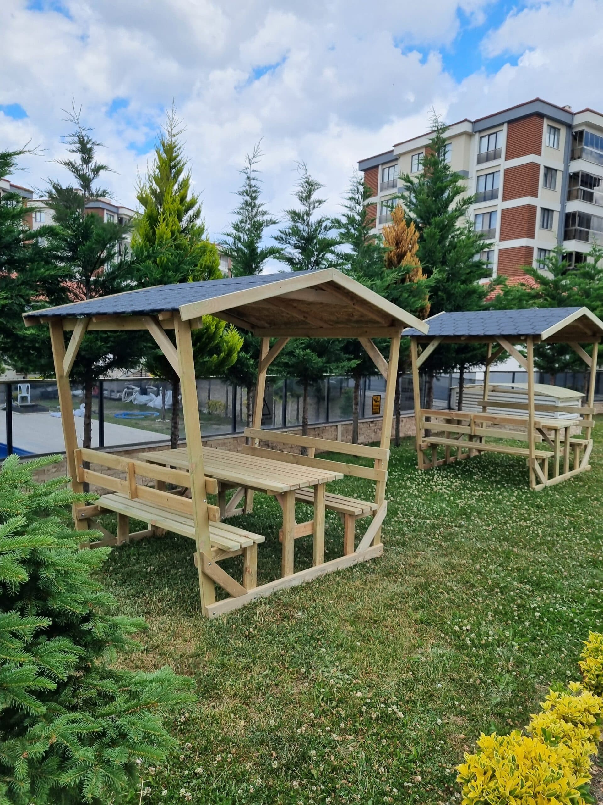 Ahşap Çardak